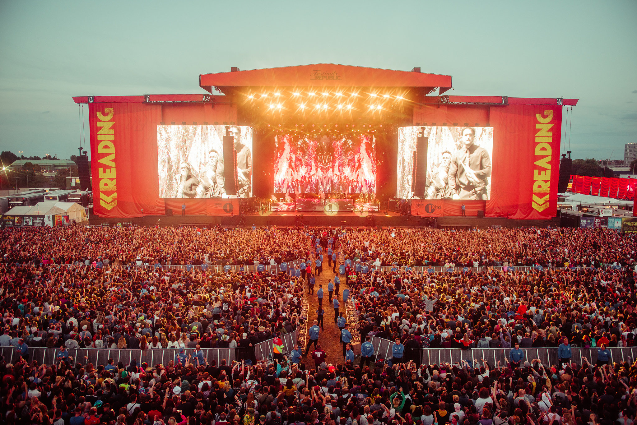 Reading festival deals 2019