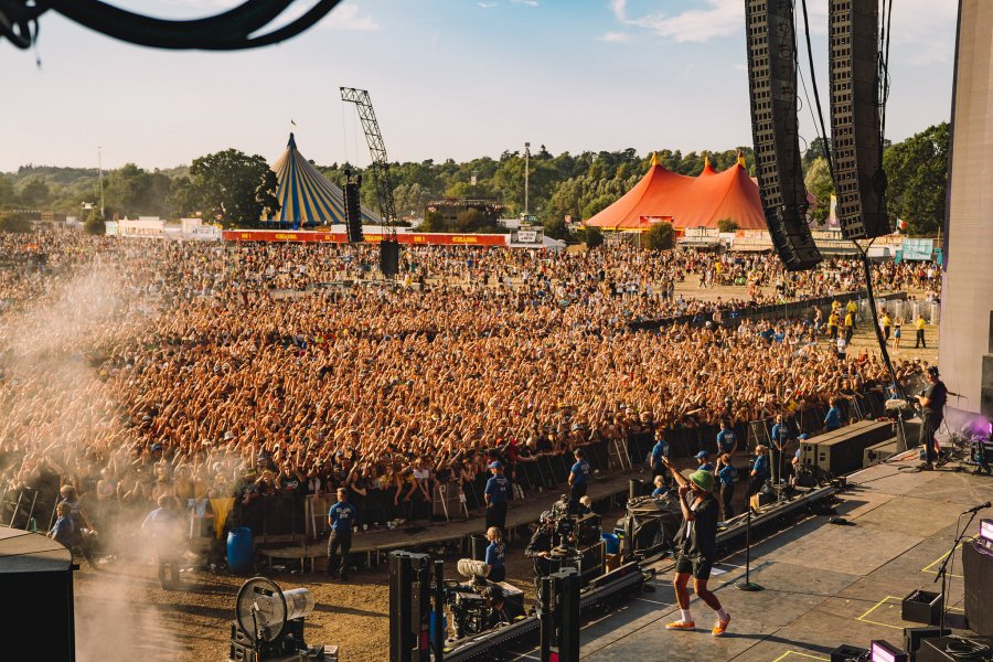 Get your dancing shoes on for Anderson .Paak